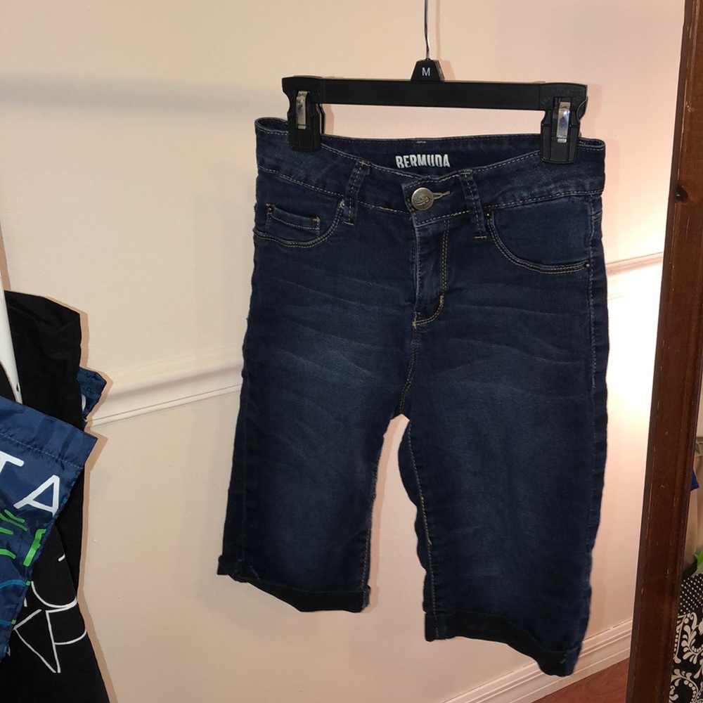 BERMUDA JEAN SHORTS